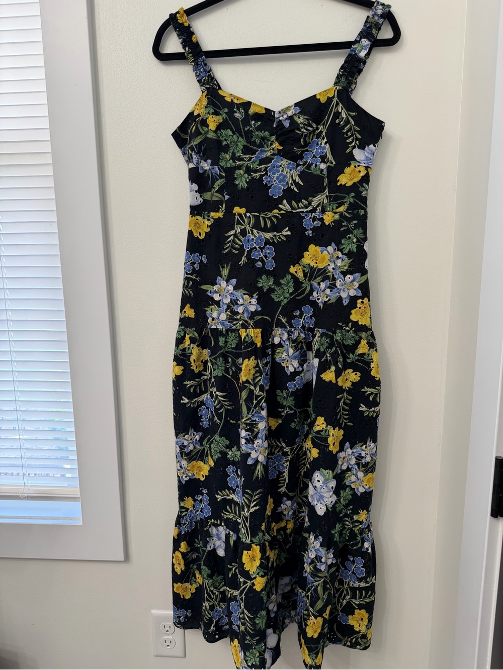 Zara Black Floral Eyelet Midi Dress with Yellow & Blue Blooms Zipper Closure S - Picture 3 of 13